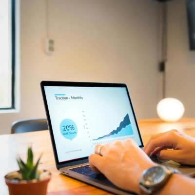 slidebean-J3AV8F-B42M-unsplash slidebean-J3AV8F-B42M-unsplash